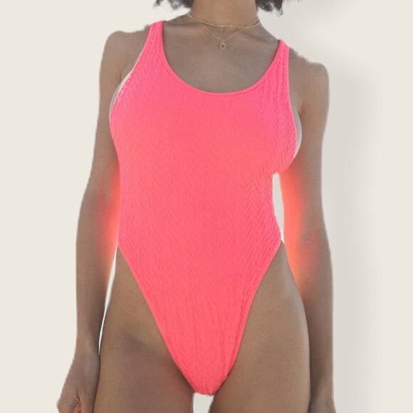 NWT | Out from Under - UO | Seamless Zig-Zag One Piece Swimsuit | Pink | Various - Picture 1 of 13
